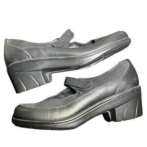 Solvei by Dansko Women’s Black Mary Jane Shoes Size 39
